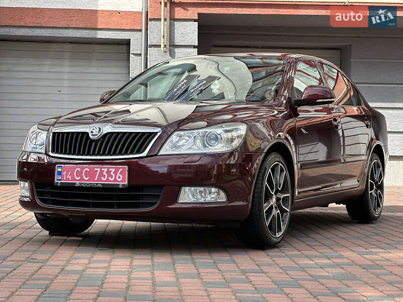 Лифтбек Skoda Octavia 2010 в Ивано-Франковске