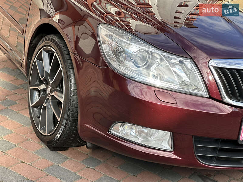 Лифтбек Skoda Octavia 2010 в Ивано-Франковске