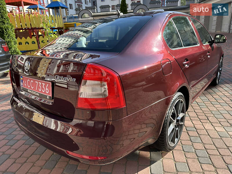 Лифтбек Skoda Octavia 2010 в Ивано-Франковске