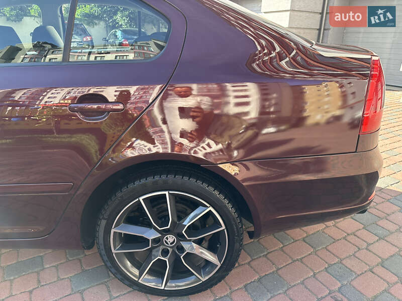 Лифтбек Skoda Octavia 2010 в Ивано-Франковске
