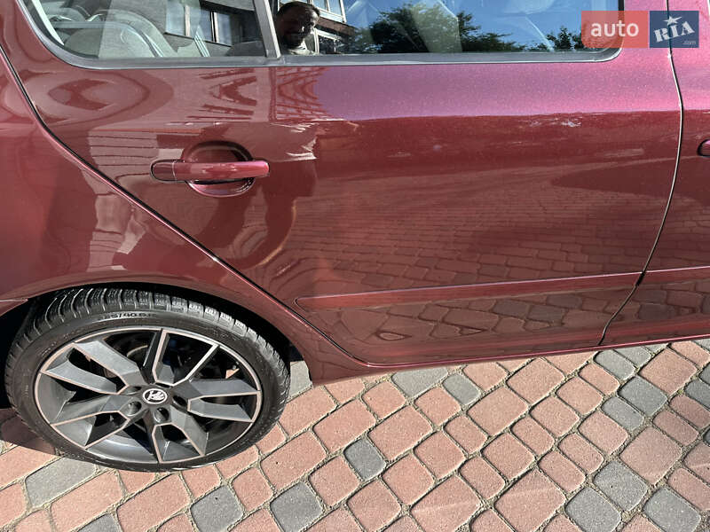 Лифтбек Skoda Octavia 2010 в Ивано-Франковске