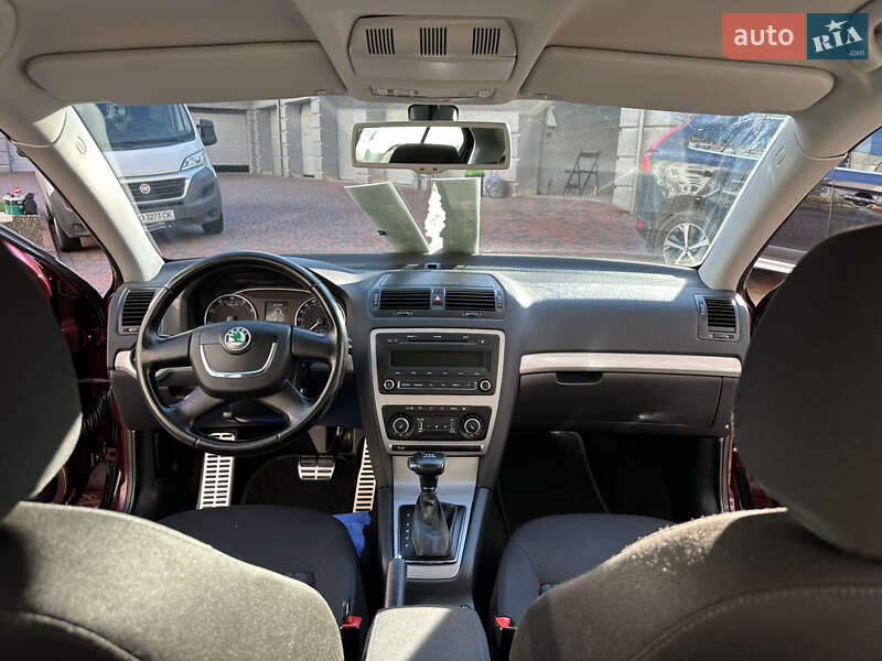 Лифтбек Skoda Octavia 2010 в Ивано-Франковске