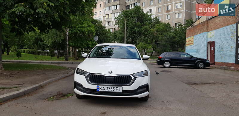 Ліфтбек Skoda Octavia 2021 в Черкасах