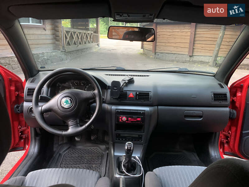 Лифтбек Skoda Octavia 2008 в Житомире