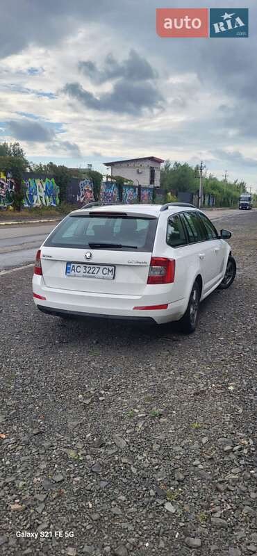 Универсал Skoda Octavia 2013 в Луцке
