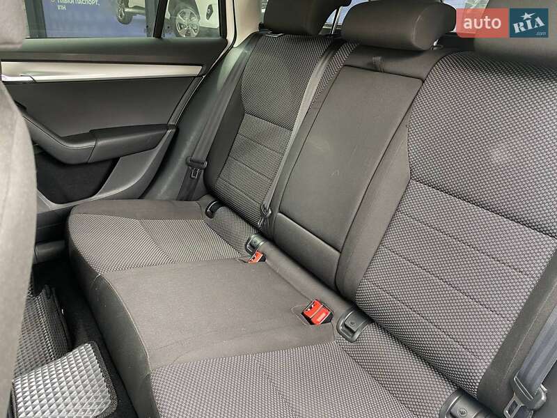Универсал Skoda Octavia 2015 в Виннице