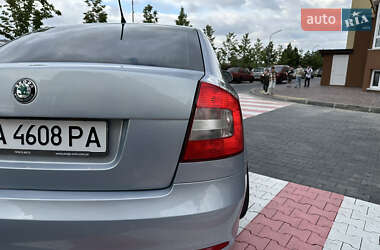 Лифтбек Skoda Octavia 2011 в 
