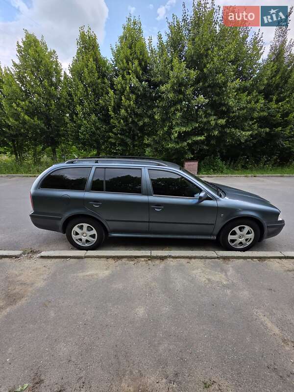 Универсал Skoda Octavia 2004 в Хмельницком