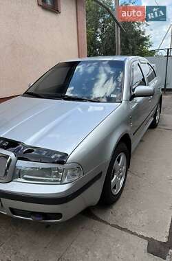 Ліфтбек Skoda Octavia 2003 в Лохвиці