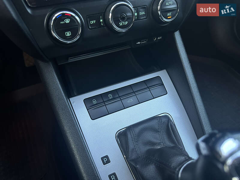 Универсал Skoda Octavia 2014 в Сарнах