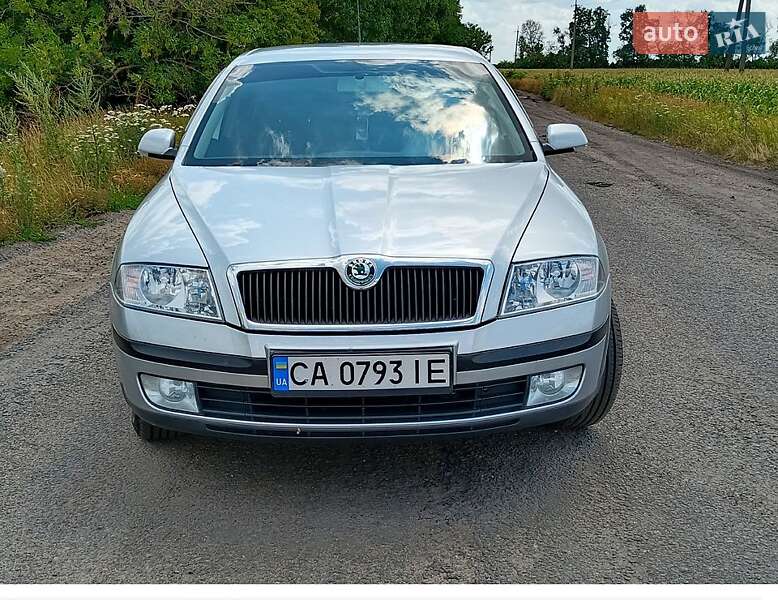 Лифтбек Skoda Octavia 2008 в Ватутино