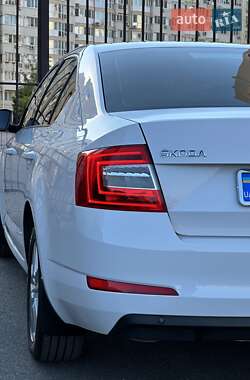 Лифтбек Skoda Octavia 2017 в 