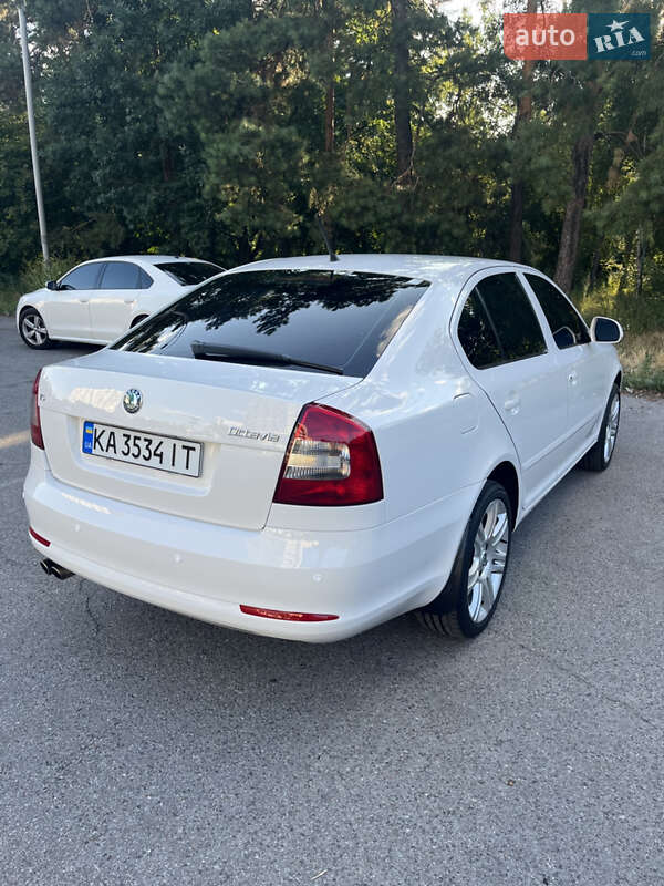 Лифтбек Skoda Octavia 2012 в Киеве