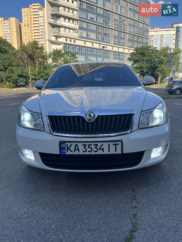 Лифтбек Skoda Octavia 2012 в Киеве