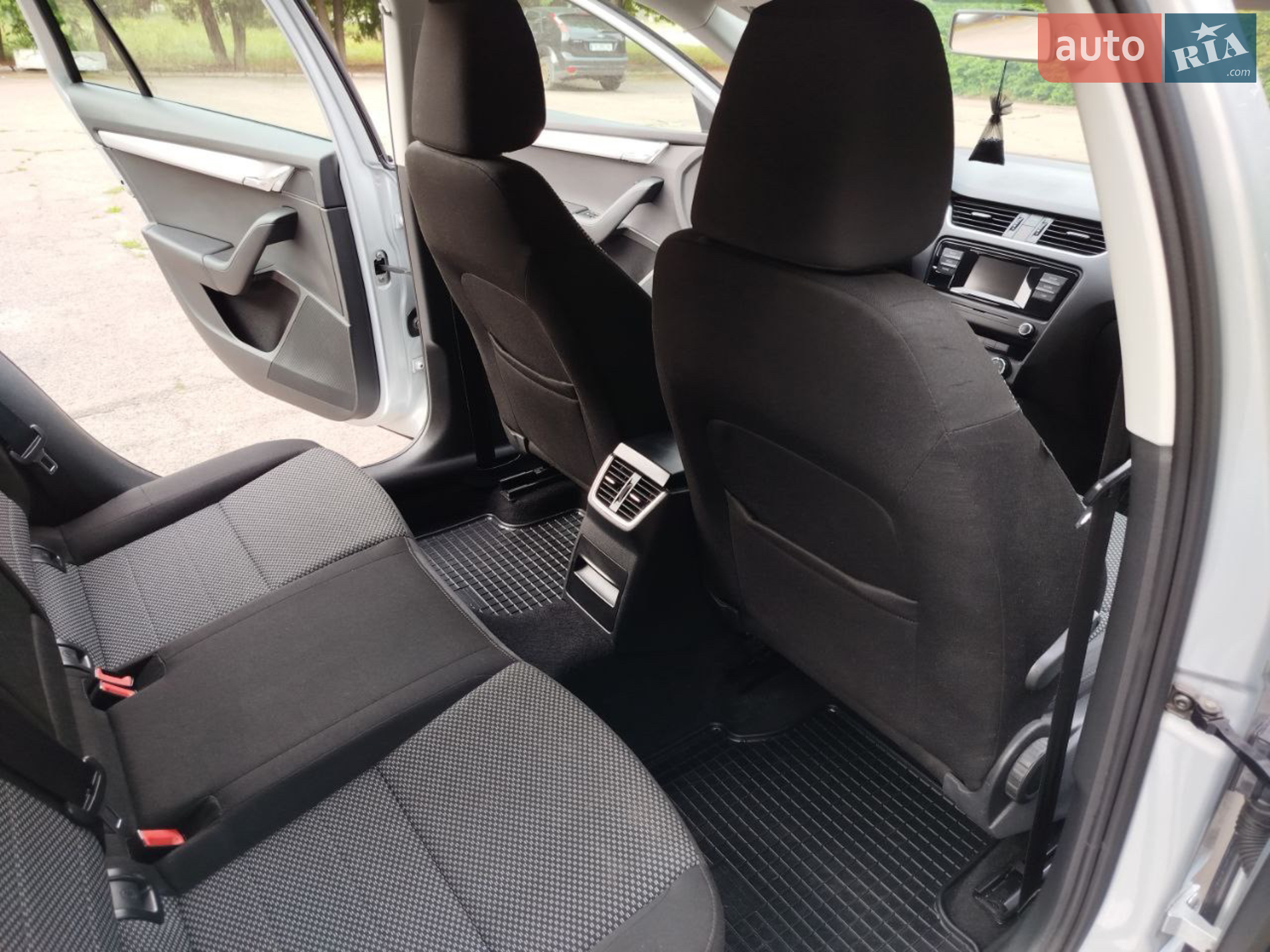 2015 Skoda Octavia - мініатюра 26