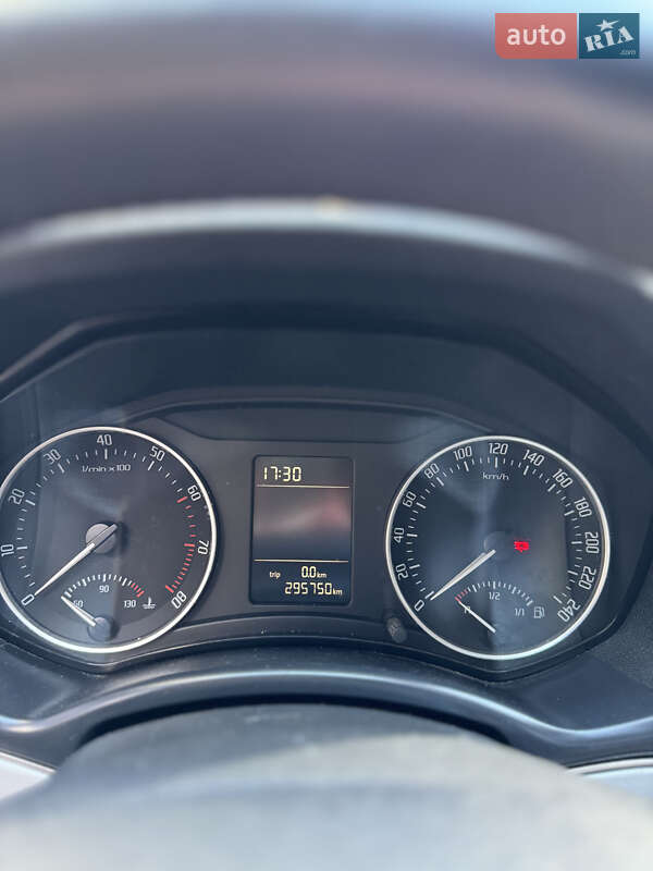 Лифтбек Skoda Octavia 2009 в Ивано-Франковске