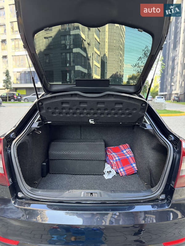 Лифтбек Skoda Octavia 2009 в Ивано-Франковске