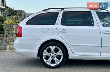 Универсал Skoda Octavia 2011 в 