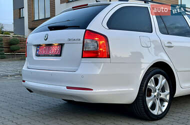 Универсал Skoda Octavia 2011 в 