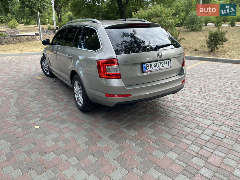 Универсал Skoda Octavia 2013 в Кропивницком
