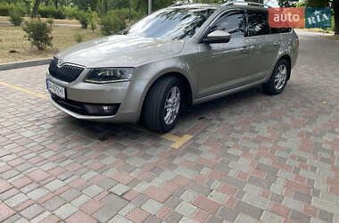 Универсал Skoda Octavia 2013 в 