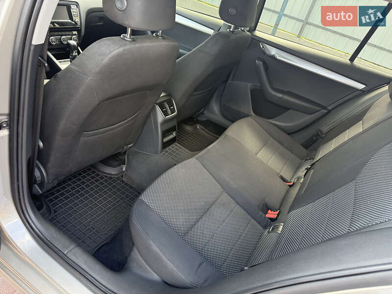Універсал Skoda Octavia 2014 в Полтаві