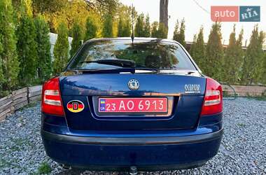Лифтбек Skoda Octavia 2008 в 