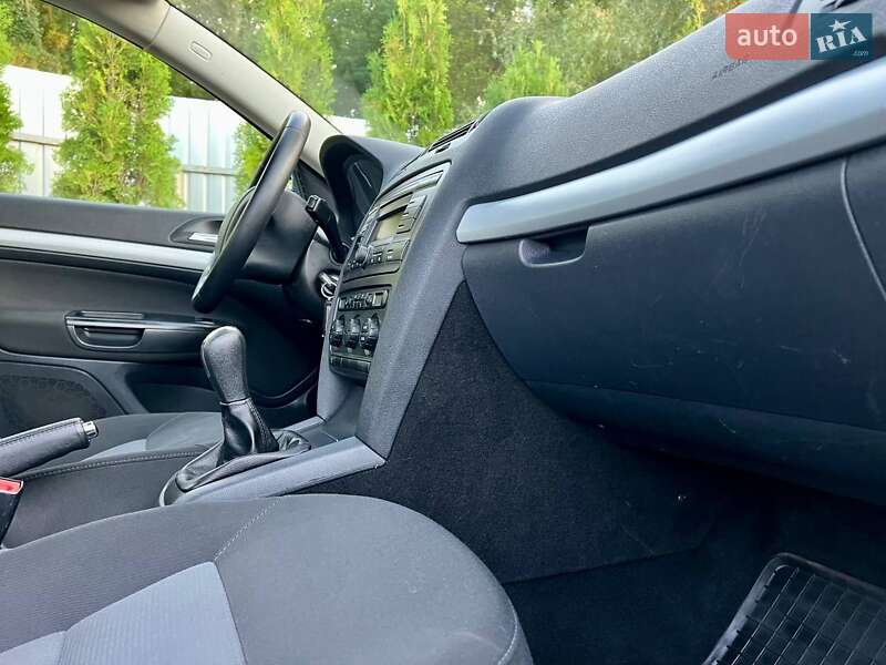 Лифтбек Skoda Octavia 2008 в Полтаве