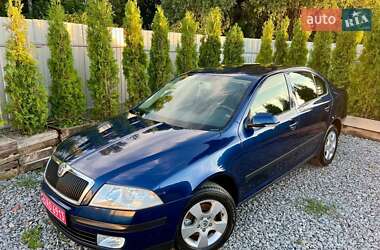 Лифтбек Skoda Octavia 2008 в 