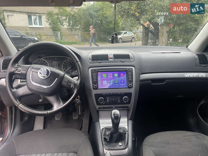 Универсал Skoda Octavia 2011 в Стрые