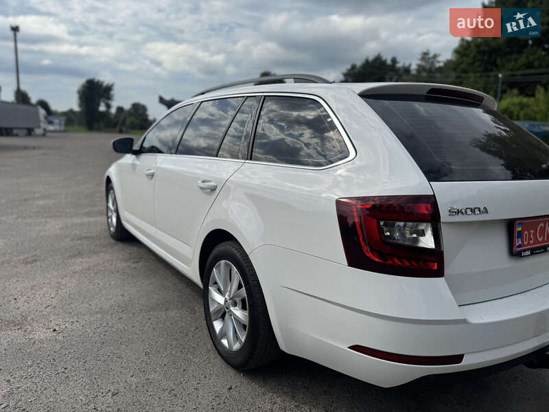 Універсал Skoda Octavia 2019 в Радивиліві