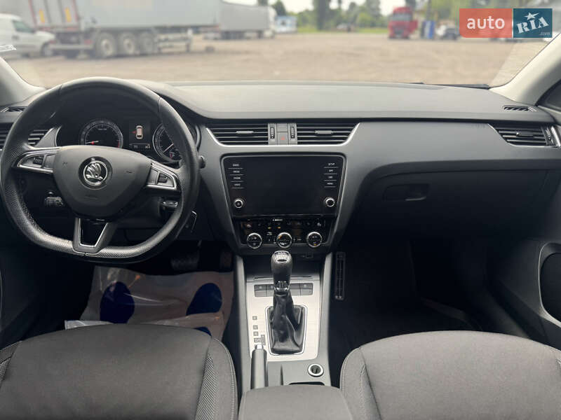Універсал Skoda Octavia 2019 в Радивиліві