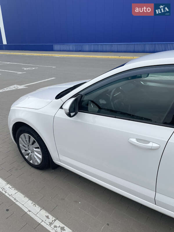 Лифтбек Skoda Octavia 2013 в Сумах