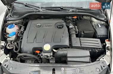 Универсал Skoda Octavia 2011 в 