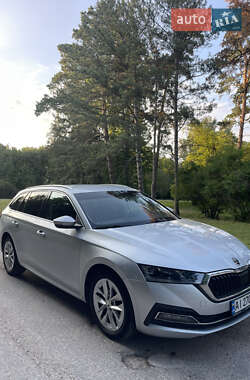Универсал Skoda Octavia 2020 в 