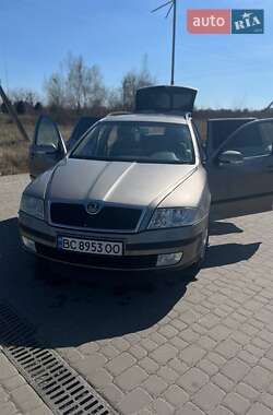Універсал Skoda Octavia 2008 в Жовкві