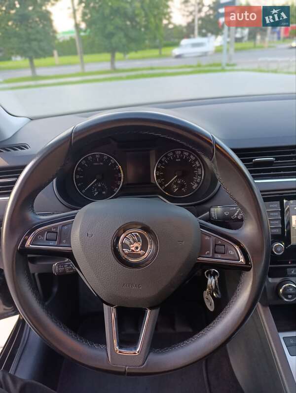 Универсал Skoda Octavia 2016 в Луцке