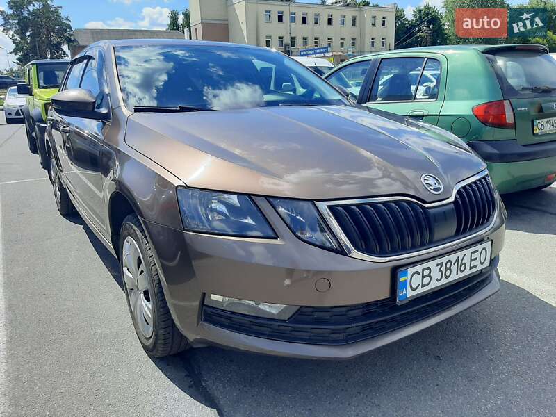 Универсал Skoda Octavia 2019 в Чернигове
