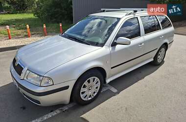 Универсал Skoda Octavia 2004 в Харькове