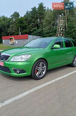 Универсал Skoda Octavia 2012 в Чернигове