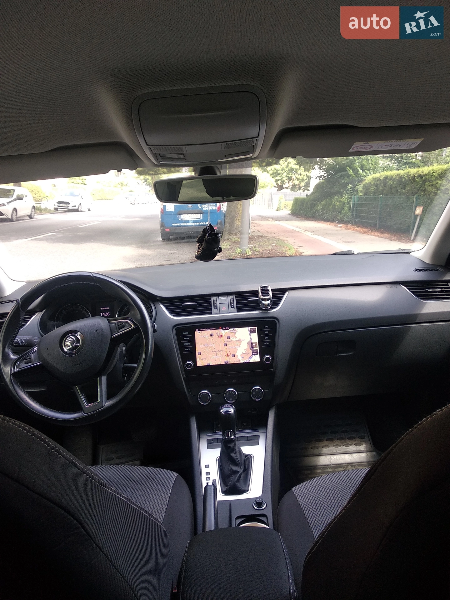 2018 Skoda Octavia - мініатюра 2