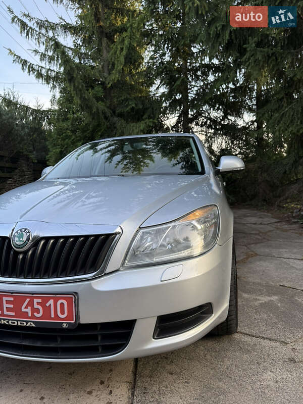 Універсал Skoda Octavia 2012 в Ковелі