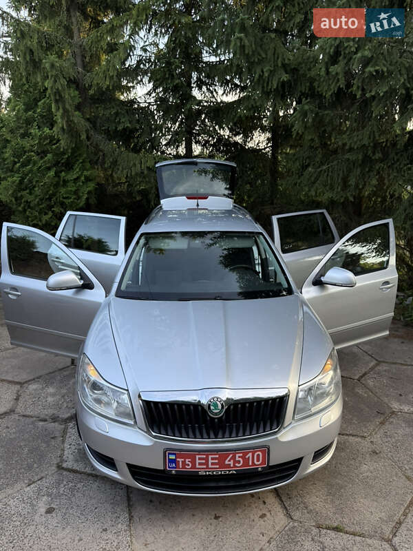 Універсал Skoda Octavia 2012 в Ковелі