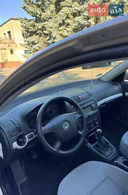Лифтбек Skoda Octavia 2007 в 