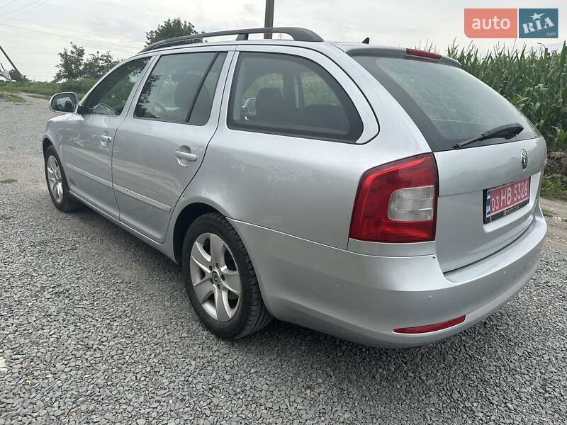 Універсал Skoda Octavia 2009 в Бучачі