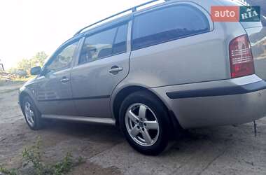 Универсал Skoda Octavia 2006 в Сквире