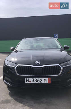 Универсал Skoda Octavia 2022 в Броварах