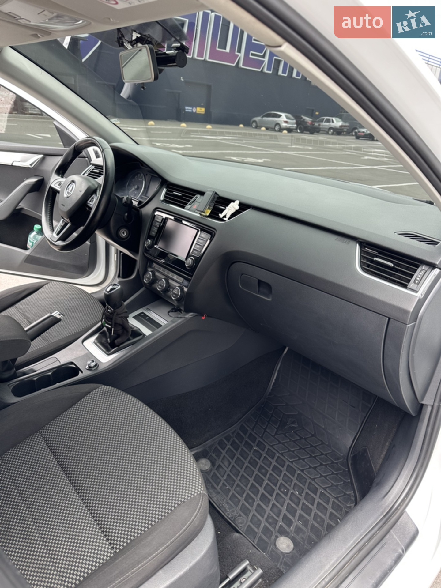 2016 Skoda Octavia - мініатюра 23