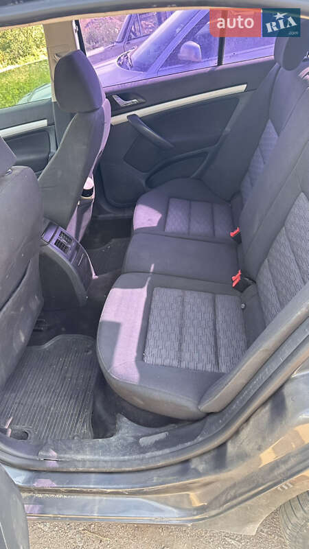 Лифтбек Skoda Octavia 2010 в Бобринце