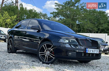 Ліфтбек Skoda Octavia 2006 в 